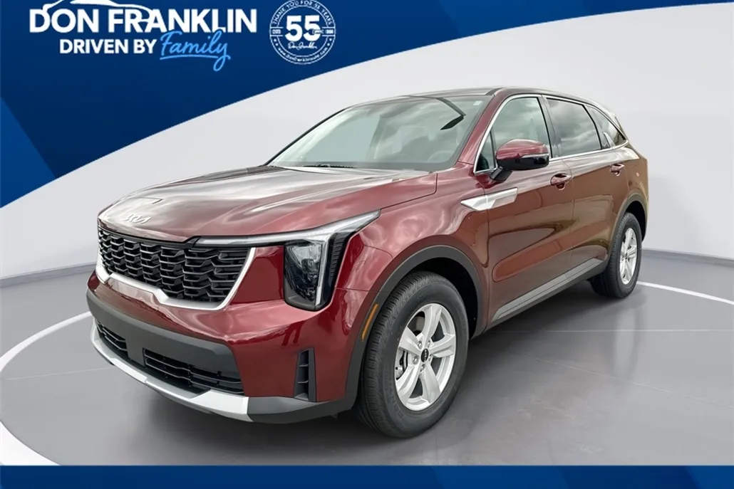 2025 Kia Sorento LX photo 1
