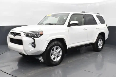 2024 Toyota 4Runner SR5 photo 3