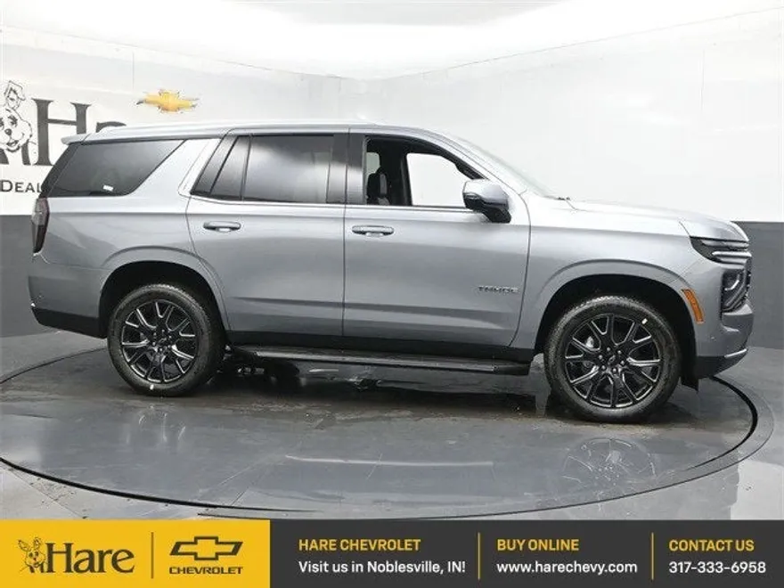 2025 Chevrolet Tahoe LT photo 1