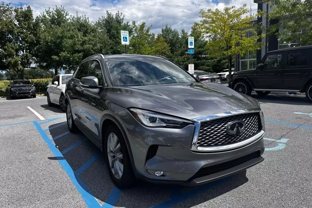 2020 Infiniti QX50 Luxe photo 1