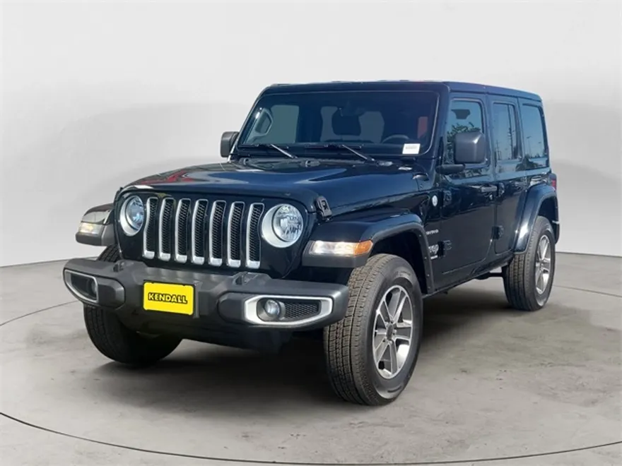 2023 Jeep Wrangler Sahara photo 1