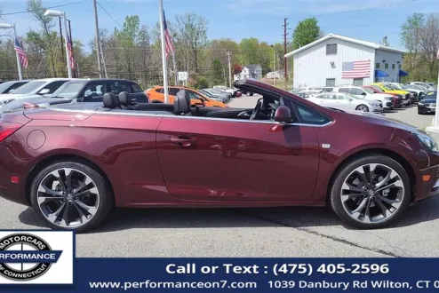 2018 Buick Cascada Premium photo 2