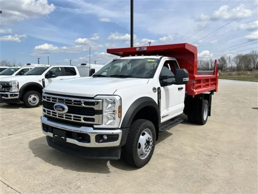 2024 Ford F-550 XL photo 1