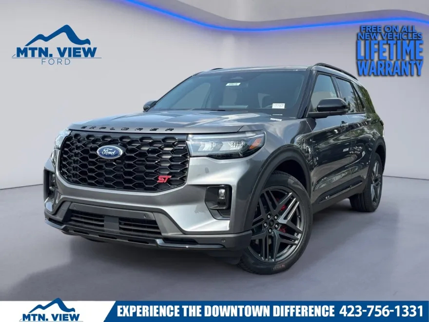 2025 Ford Explorer ST photo 1