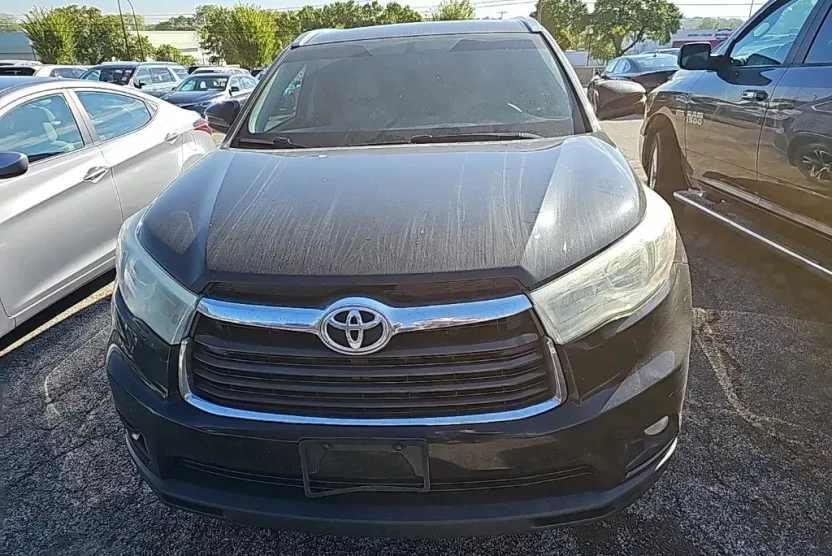 2016 Toyota Highlander Base Hybrid photo 1