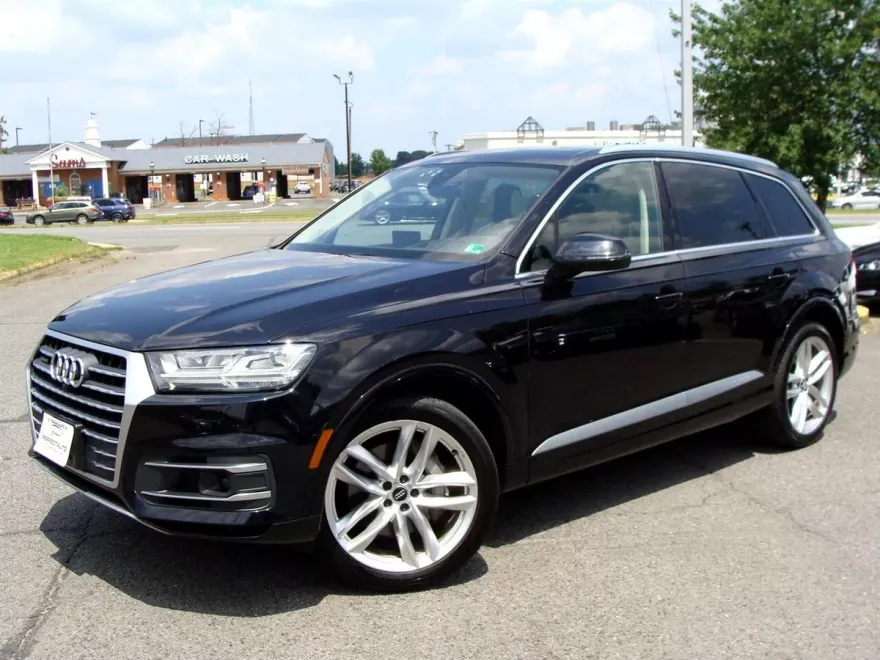2018 Audi Q7 3.0 Premium Plus photo 1