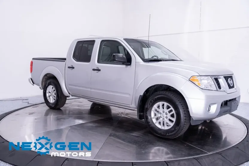 2017 Nissan Frontier SV photo 1