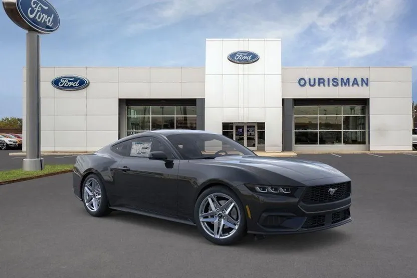 2025 Ford Mustang EcoBoost photo 1
