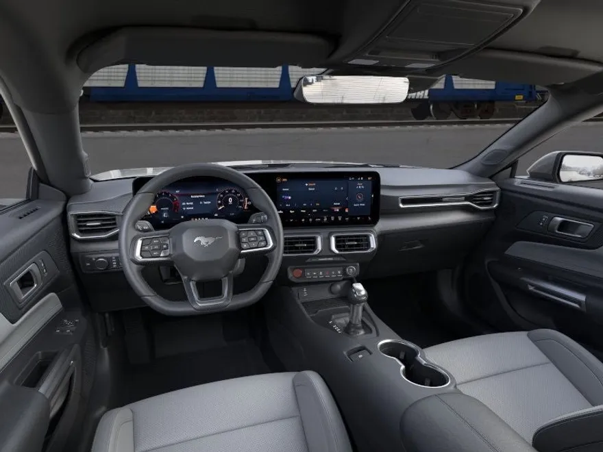 2025 Ford Mustang EcoBoost Premium photo 1