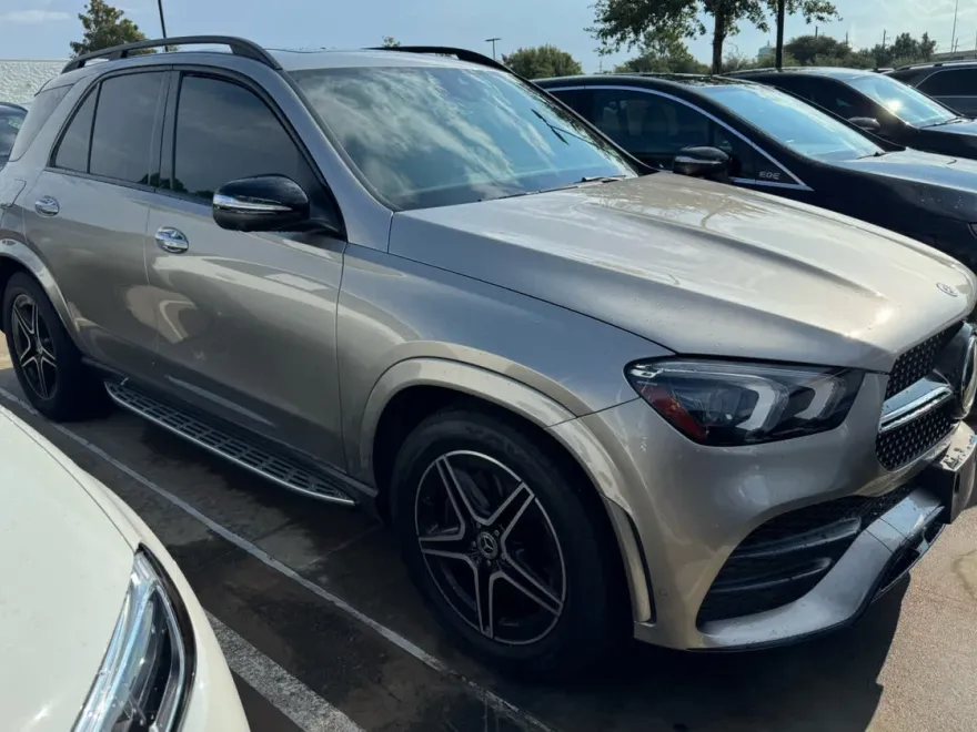 2020 Mercedes Benz GLE 450 4MATIC photo 1