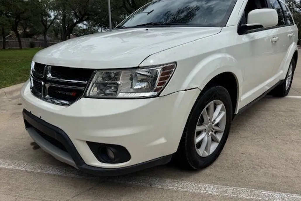 2016 Dodge Journey SXT photo 1