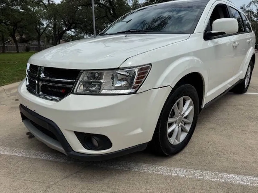 2016 Dodge Journey SXT photo 1