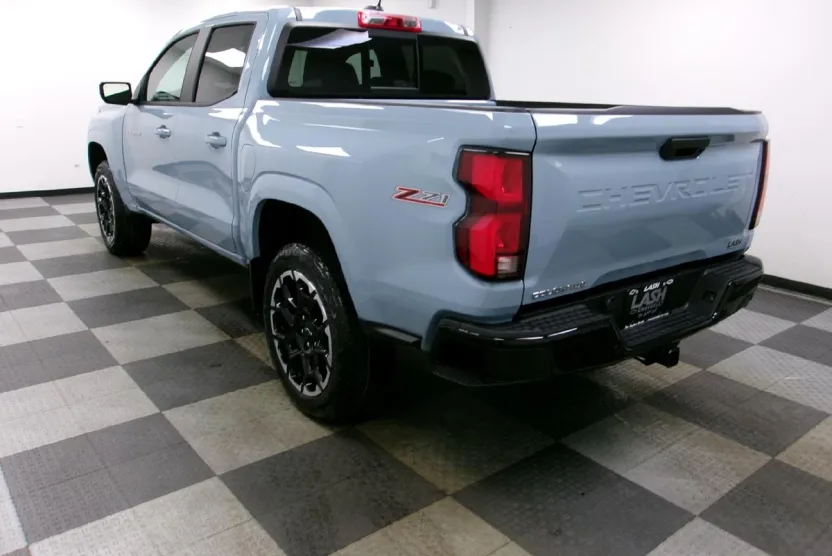 2026 Chevrolet Colorado Z71 photo 1