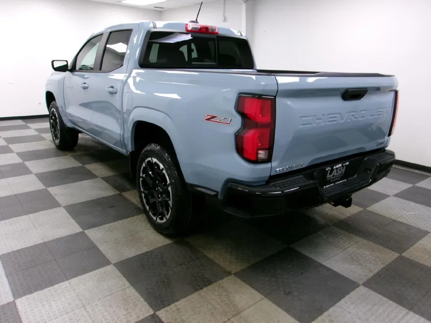 2026 Chevrolet Colorado Z71 photo 1