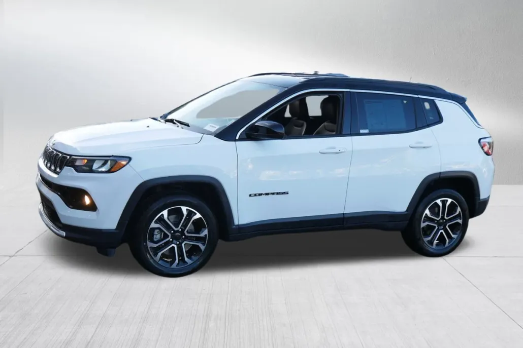 2023 Jeep Compass Limited photo 1
