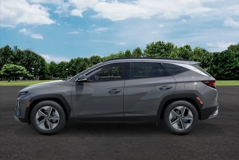 2025 Hyundai Tucson SEL photo 1