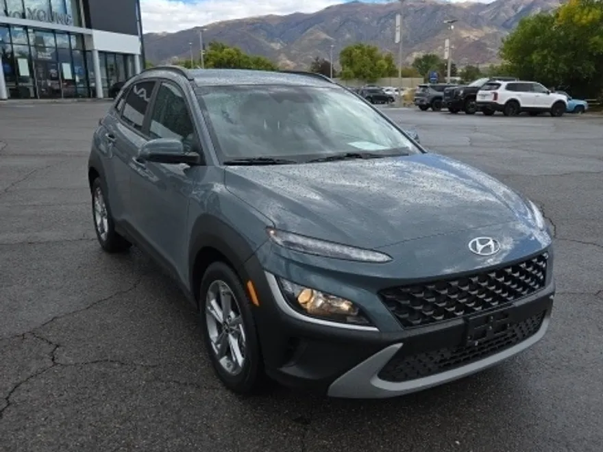 2023 Hyundai Kona SEL photo 1