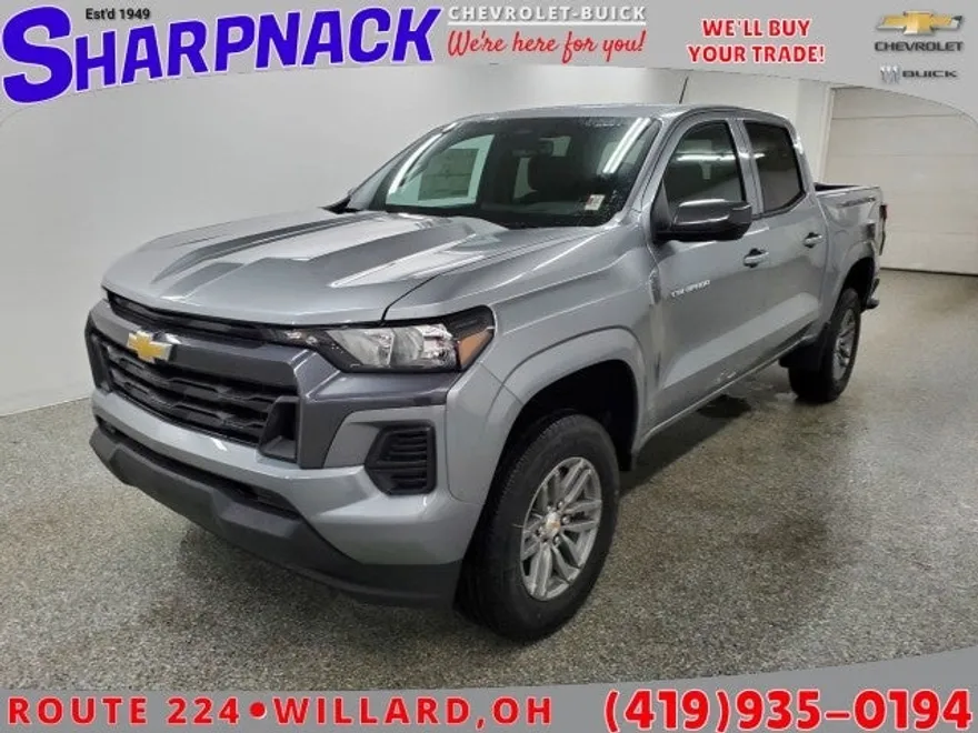 2025 Chevrolet Colorado Work Truck LT photo 1