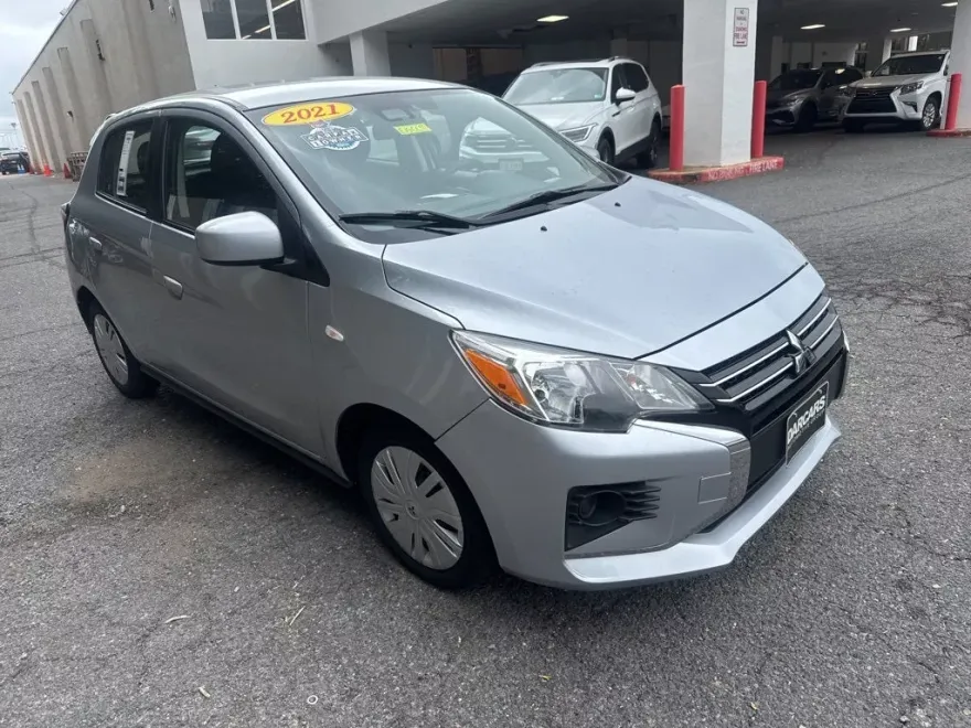 2021 Mitsubishi Mirage ES photo 1
