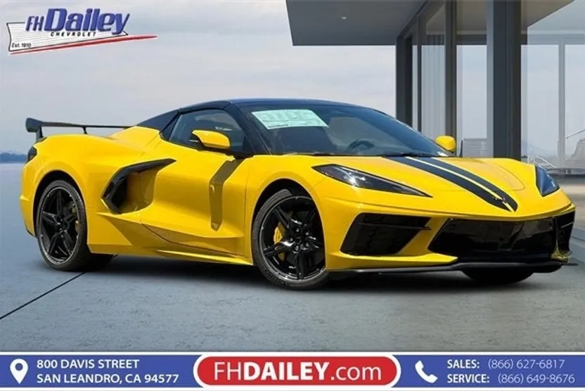 2025 Chevrolet Corvette Stingray 2LT photo 1