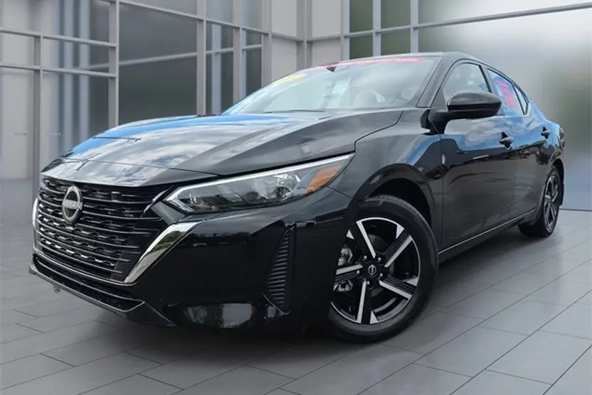 2024 Nissan Sentra SV photo 1