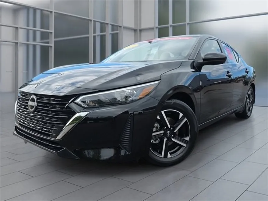 2024 Nissan Sentra SV photo 1
