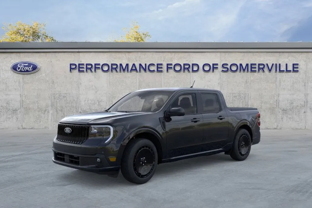 2025 Ford Maverick photo 1
