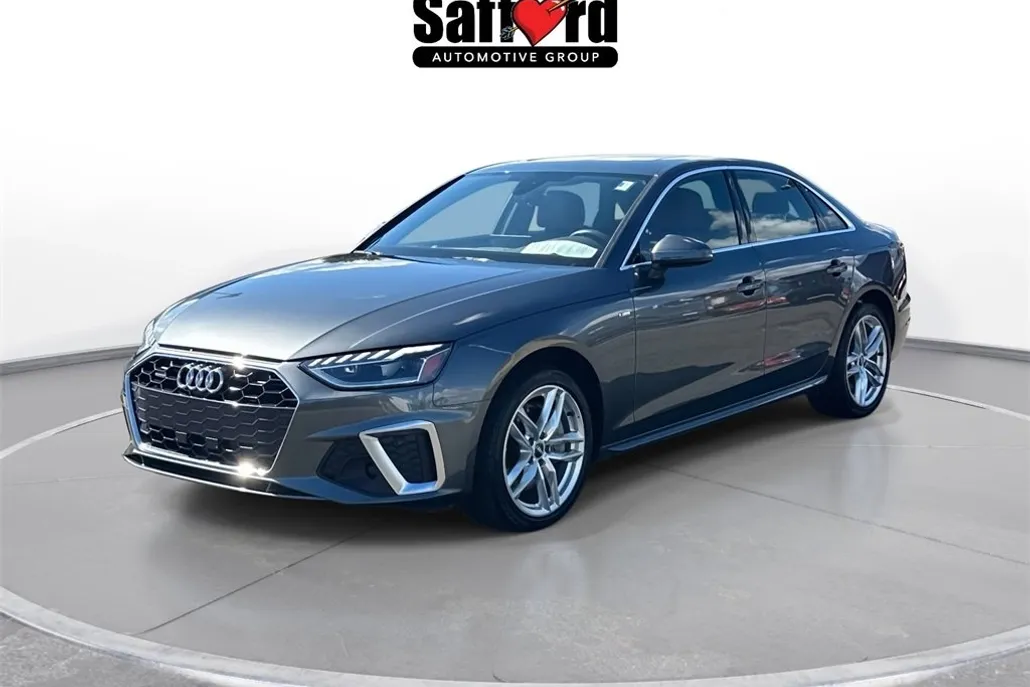 2021 Audi A4 45 S line Premium Plus Quattro photo 1