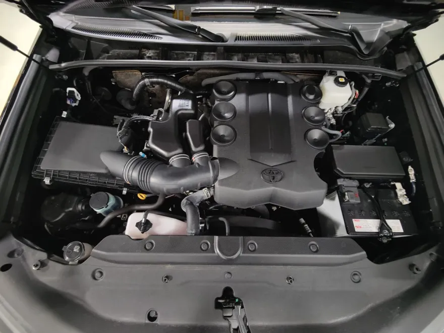 2023 Toyota 4Runner SR5 Premium photo 1