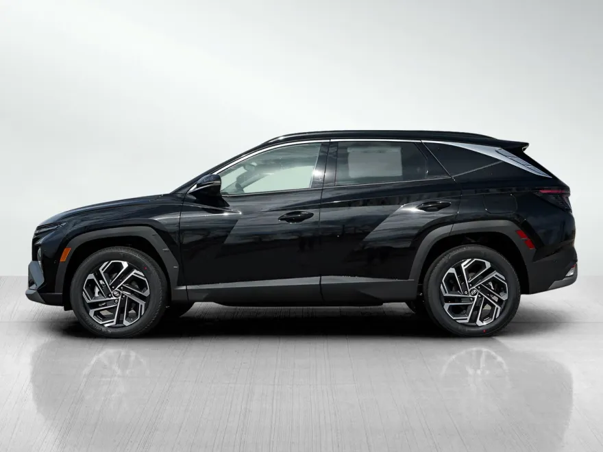 2025 Hyundai Tucson Limited photo 1