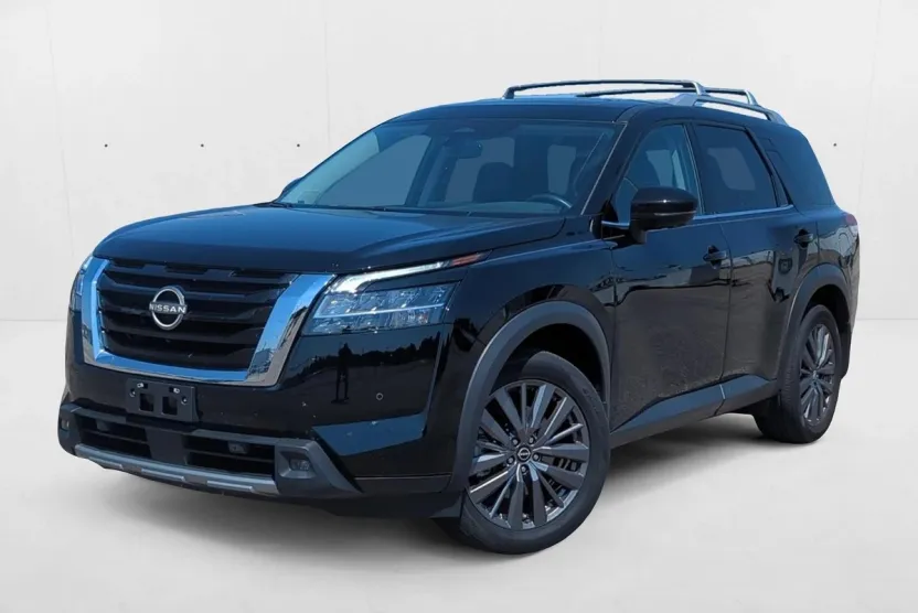 2024 Nissan Pathfinder SL photo 1