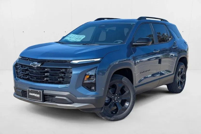 2026 Chevrolet Equinox LT photo 1