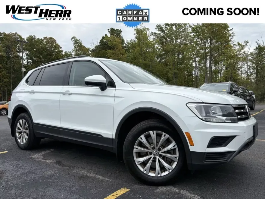 2019 Volkswagen Tiguan S photo 1
