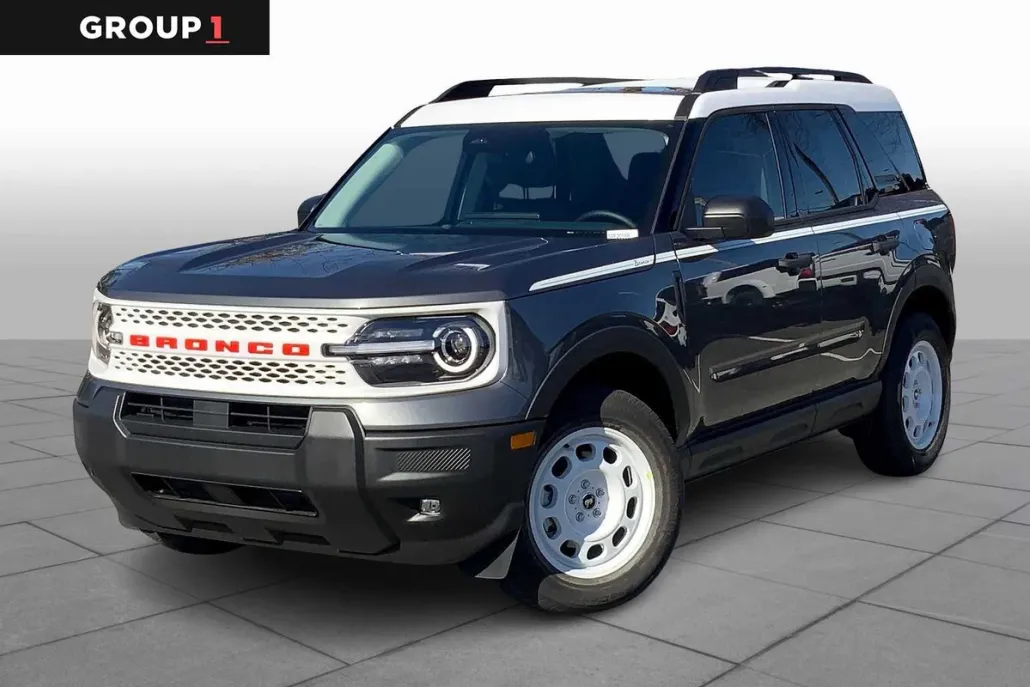 2025 Ford Bronco Sport Heritage photo 1