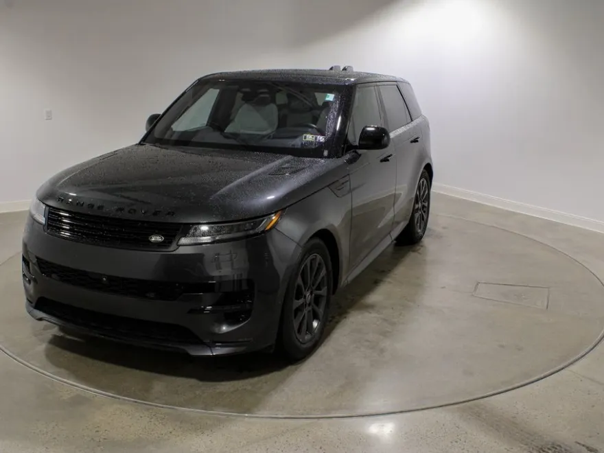 2023 Land Rover Range Rover Sport SE photo 1