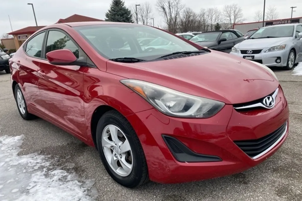 2015 Hyundai Elantra SE photo 1