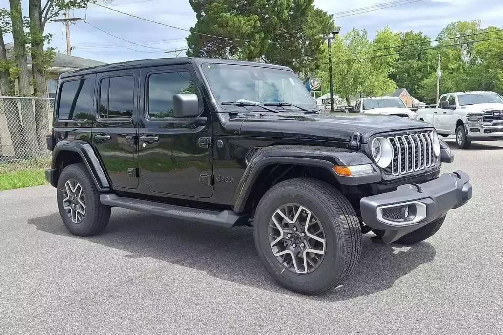 2025 Jeep Wrangler Sahara photo 1