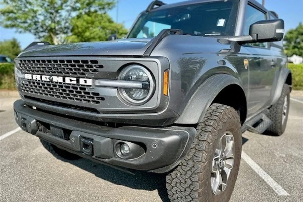 2023 Ford Bronco Badlands photo 1