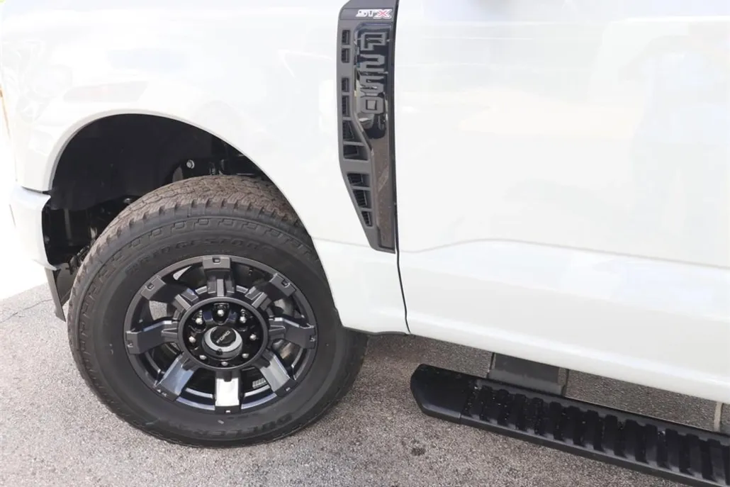2026 Ford F-250 photo 1