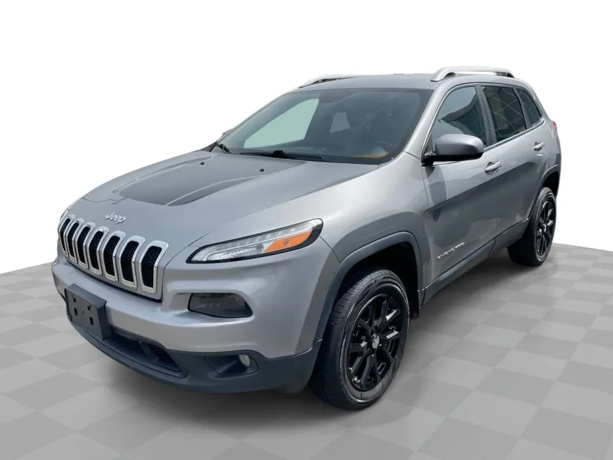 2015 Jeep Cherokee Latitude photo 1