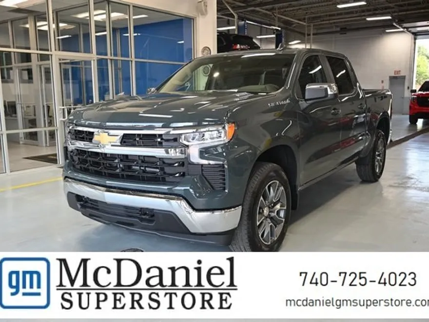 2026 Chevrolet Silverado photo 1
