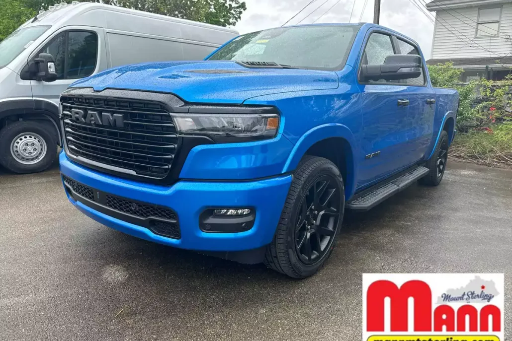 2025 Ram 1500 Laramie photo 1