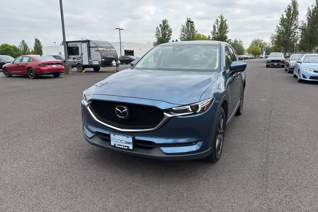 2017 Mazda CX-5 Grand Touring Premium photo 1