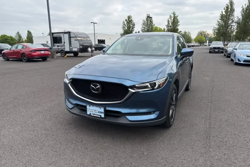 2017 Mazda CX-5 Grand Touring Premium photo 1