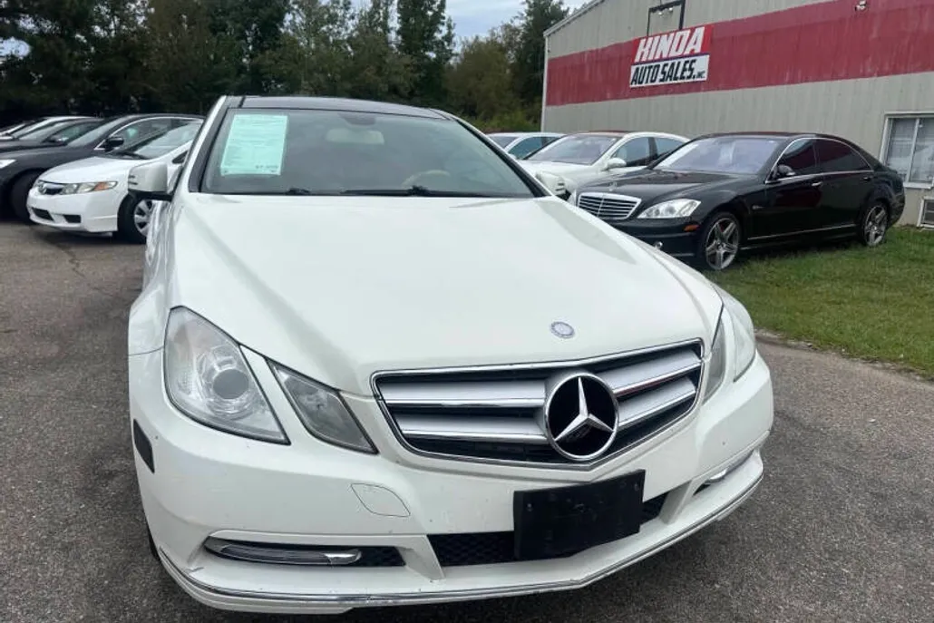 2012 Mercedes Benz E 350 photo 1