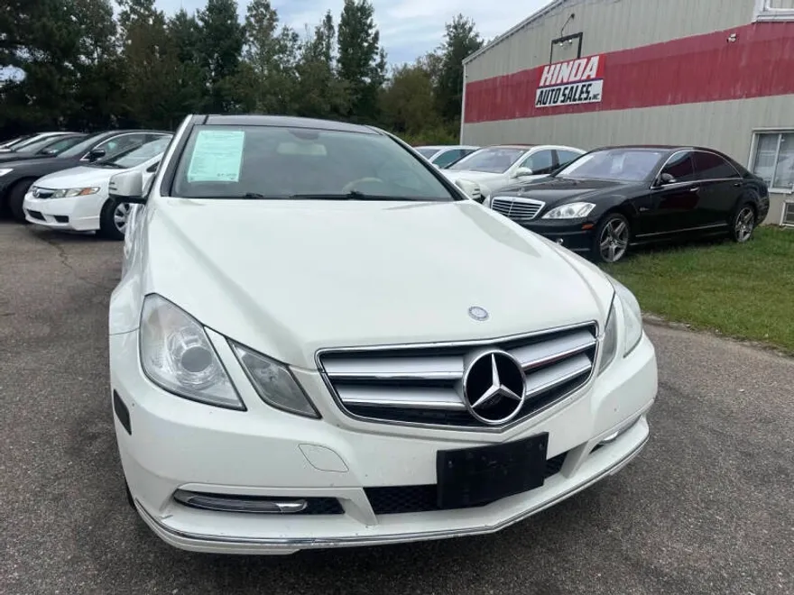 2012 Mercedes Benz E 350 photo 1