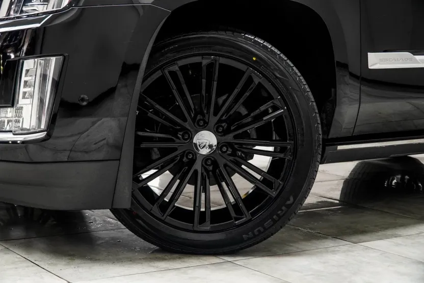 2017 Cadillac Escalade Premium Luxury photo 1