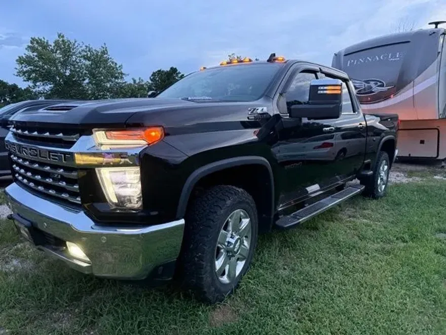 2020 Chevrolet Silverado 2500HD LTZ photo 1