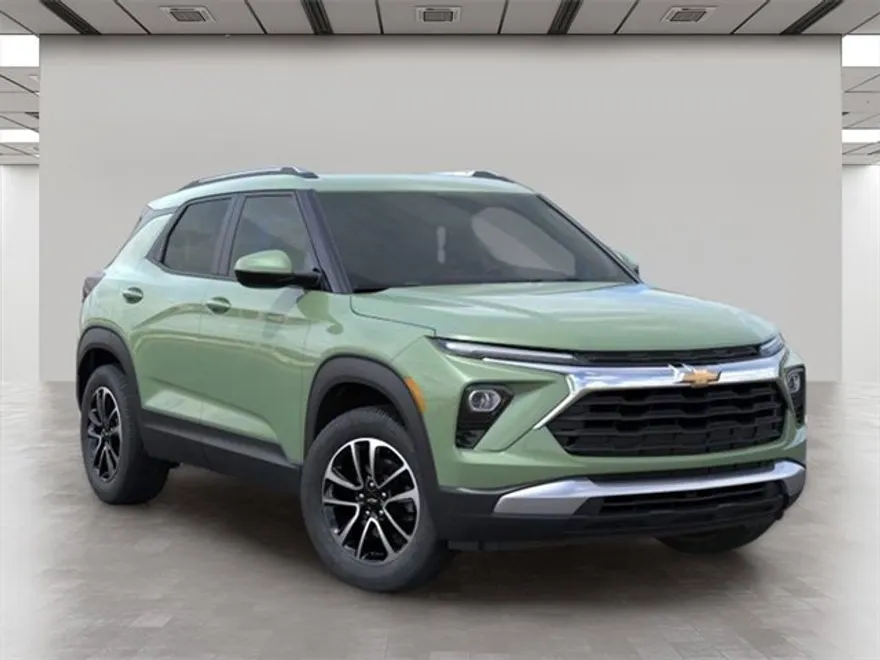 2026 Chevrolet Trailblazer LT photo 1