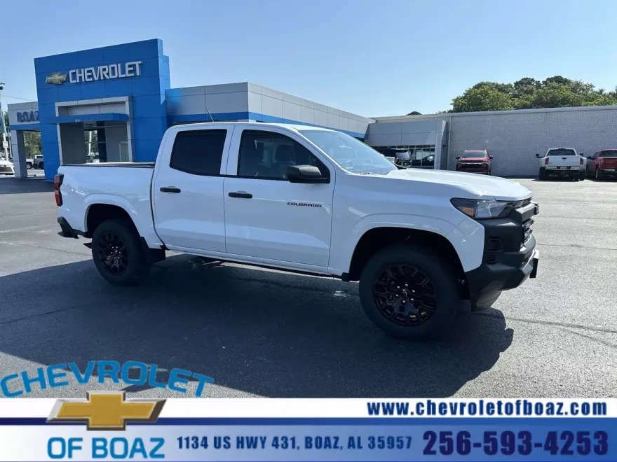 2025 Chevrolet Colorado LT photo 1